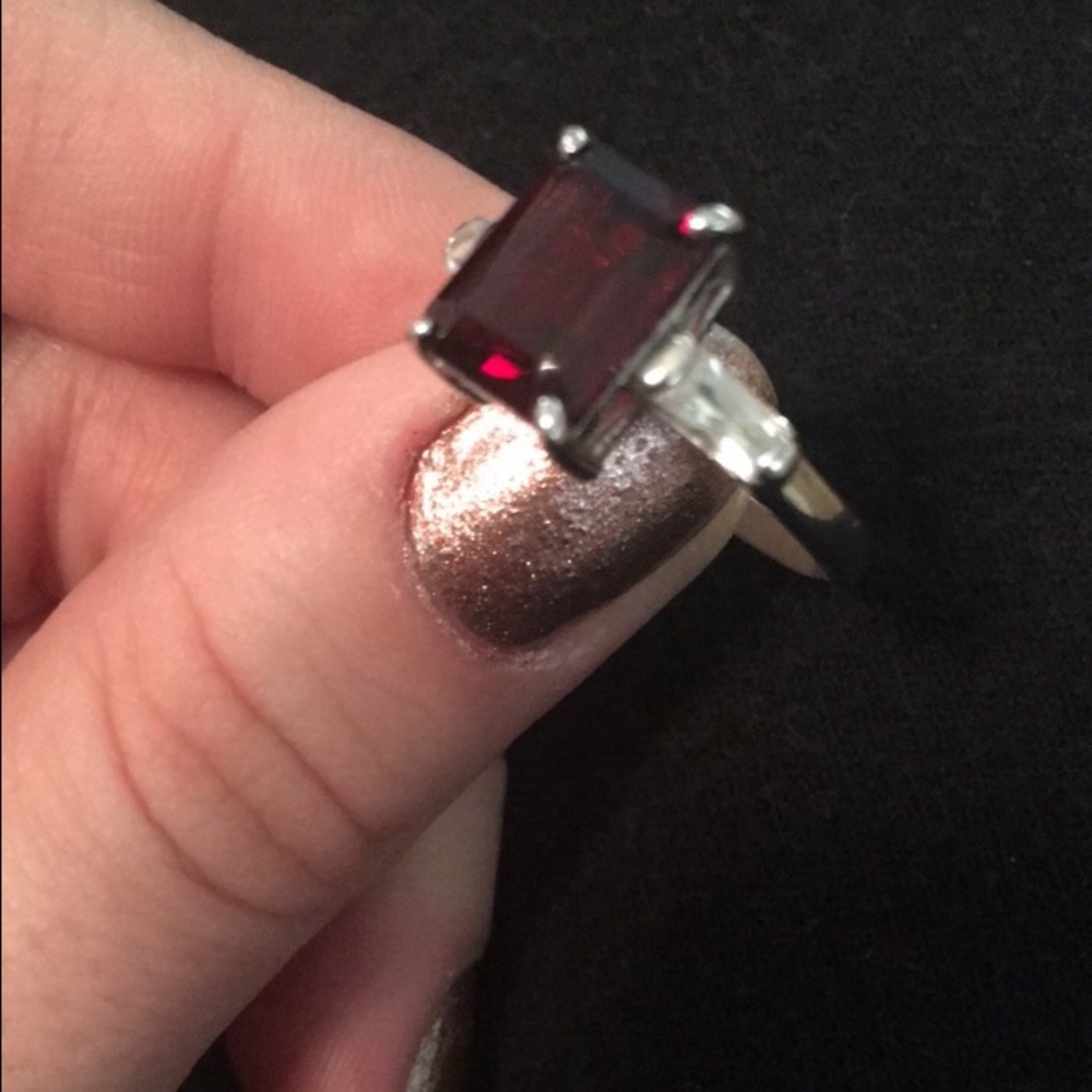 Sterling silver garnet ring